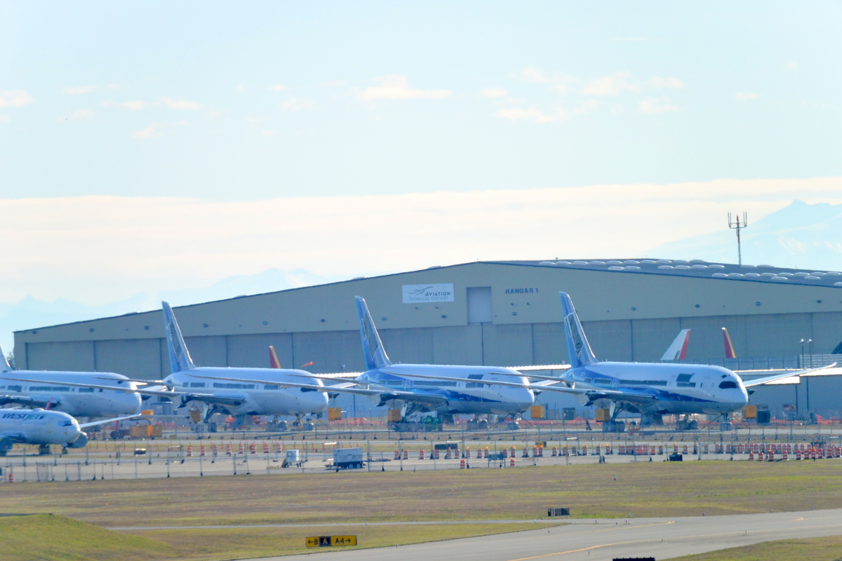 売れ残った「魔のティーンズ」787、全機契約か!? | FlyTeam ニュース