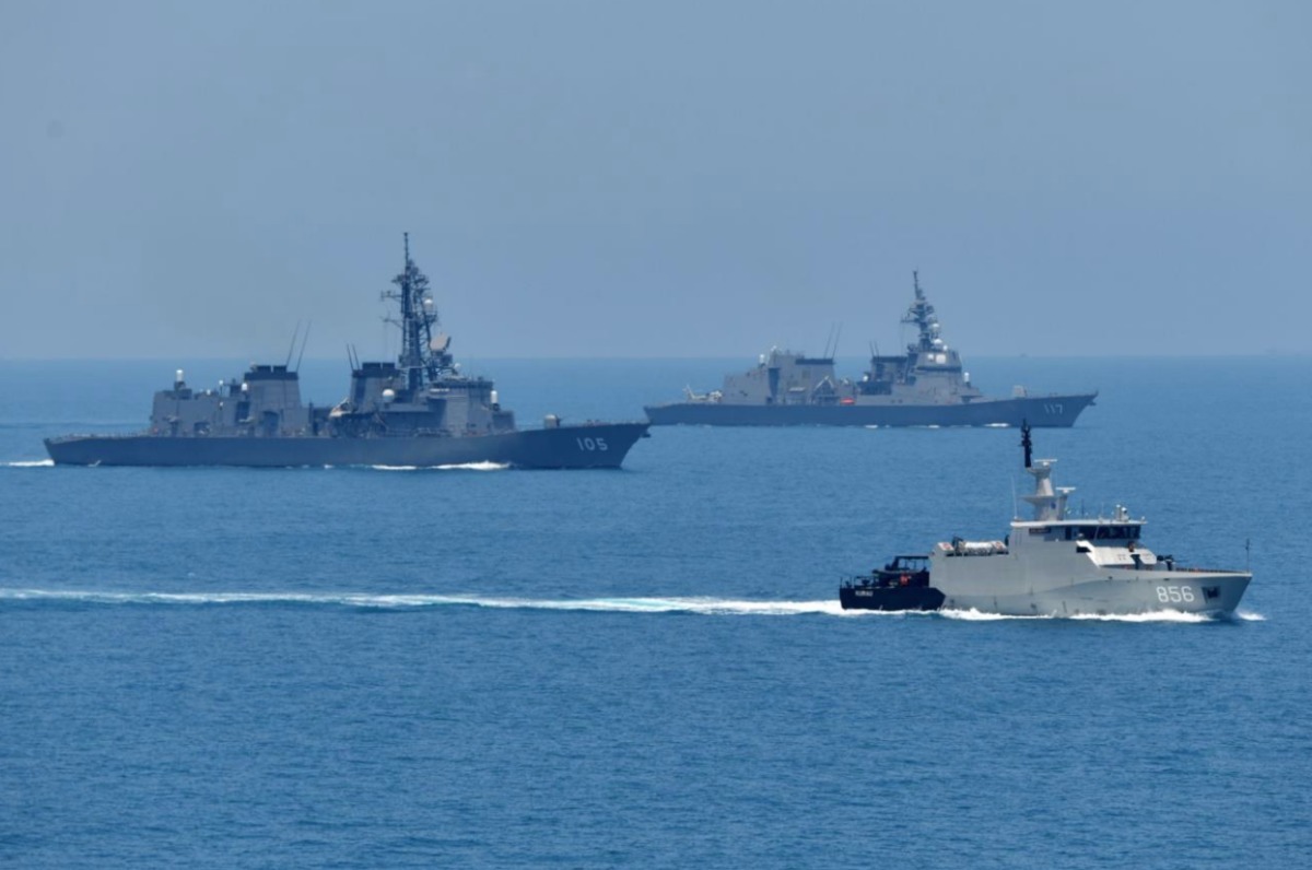 海自、10月4日にスリランカ海軍とコロンボ港周辺海空域で親善訓練