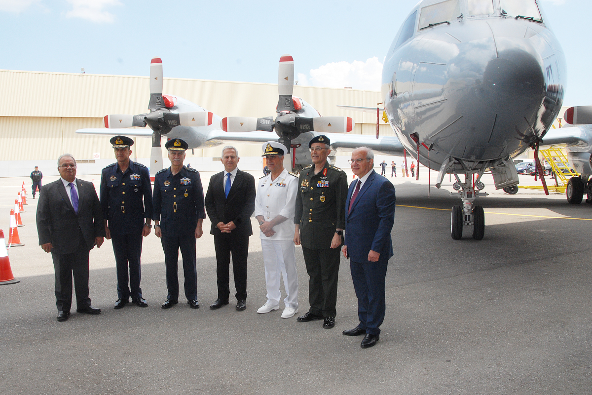 ギリシャ海軍、P3B近代化初号機を受領 15,000飛行時間を延長 FlyTeam ニュース