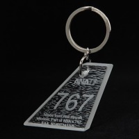 ANA B787 窓 メモリアルキーホルダー アウターペーン 全日空 実機 ANA