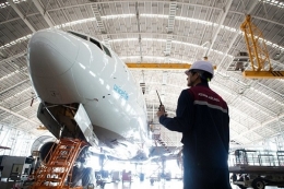 ニュース画像 1枚目：アシアナ航空飛行機格納庫見学イメージ
