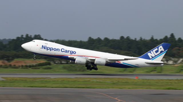 NCAカレンダー2022、747-8貨物機の写真募集スタート | FlyTeam ニュース