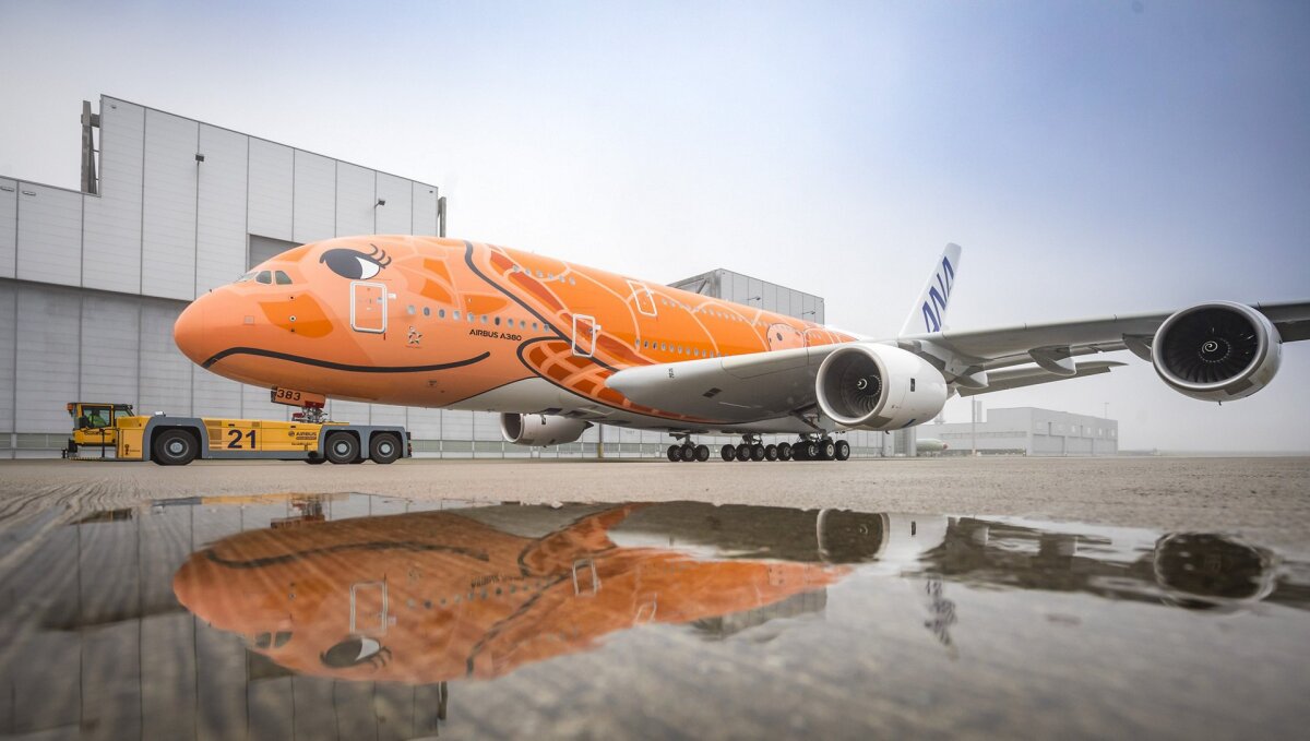 ANA 777-300ER スターアライアンスカラー Amazon.co.jp: 全日空商事 1/400 ANA 777-300ER スター