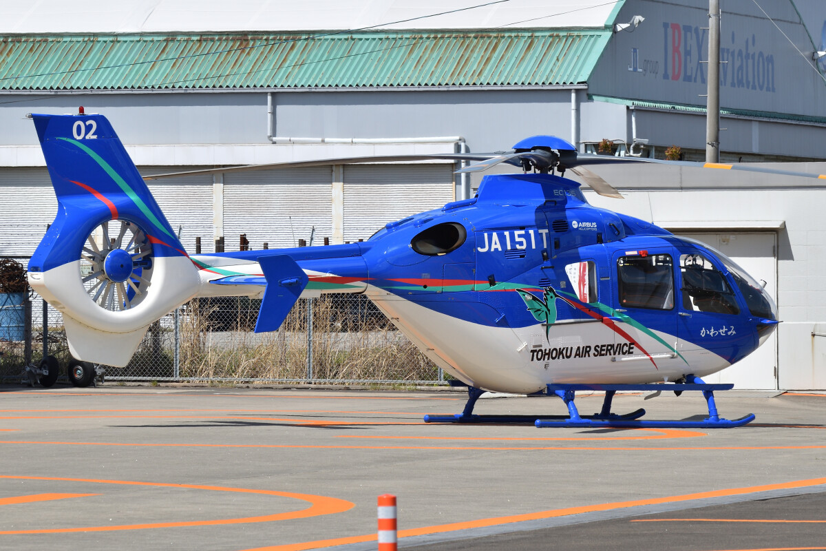 東北エアサービス、大型双発輸送ヘリコプター「JA332T」運航開始