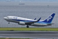 ニュース画像：ANAの737-700、「JA05AN」が離日 残り1機に