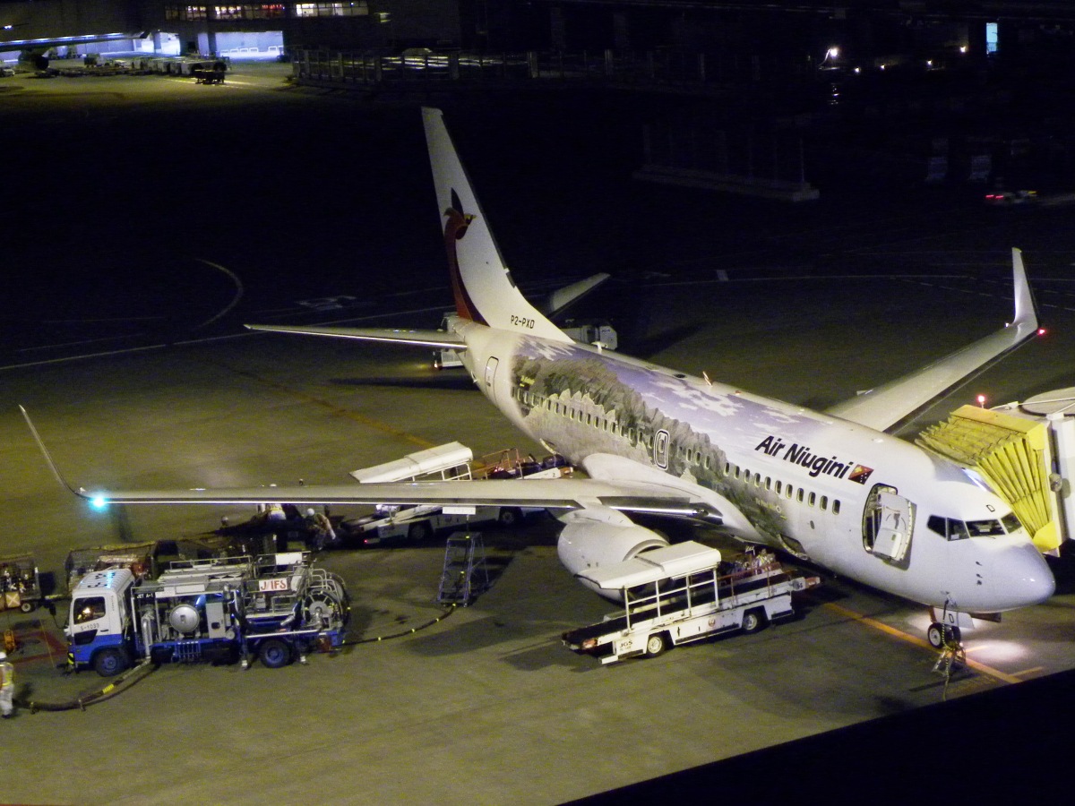 ニューギニア航空、成田線に投入した737-700退役 過去には特別