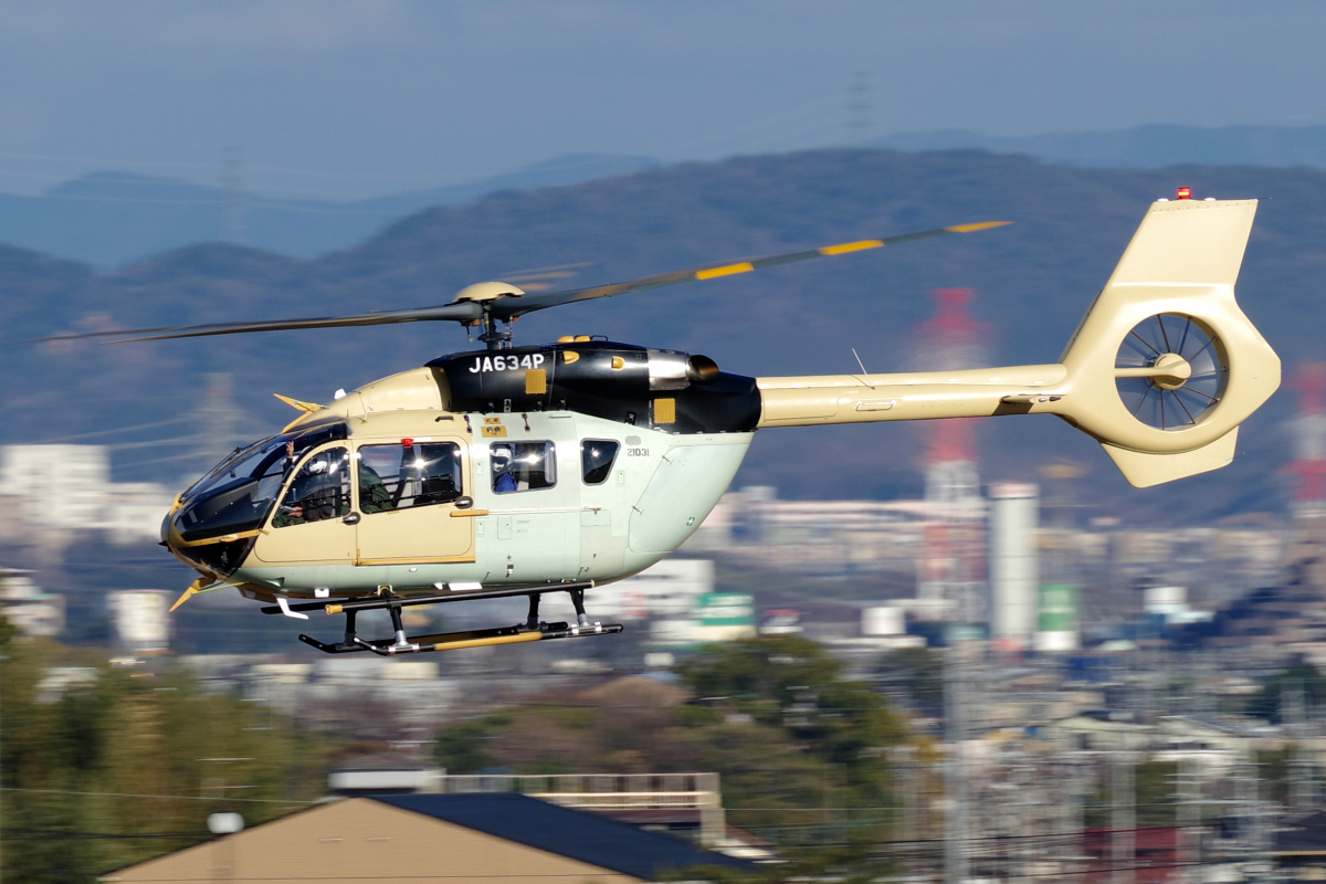 警察初のbk117 D 3型ヘリコプター 秋田 埼玉県警に配備 Flyteam ニュース