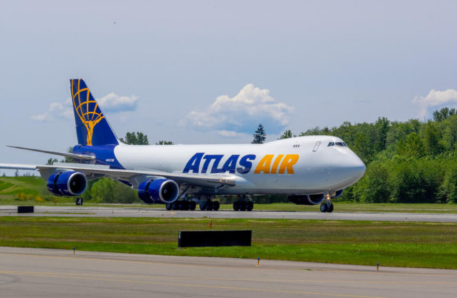 ニュース画像 1枚目：アトラス航空 747-8貨物機