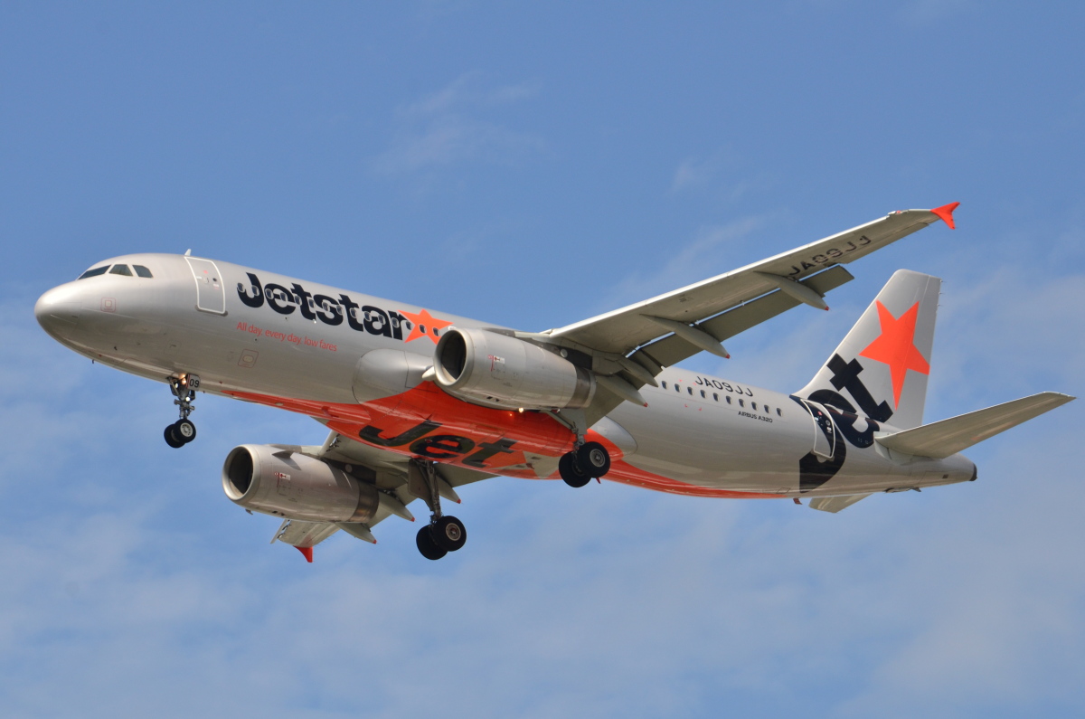 ジェットスター 現行塗装と新デザイン、比較してみよう！ | FlyTeam