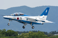 航空自衛隊の主役？ブルーインパルスとしても大活躍する国産