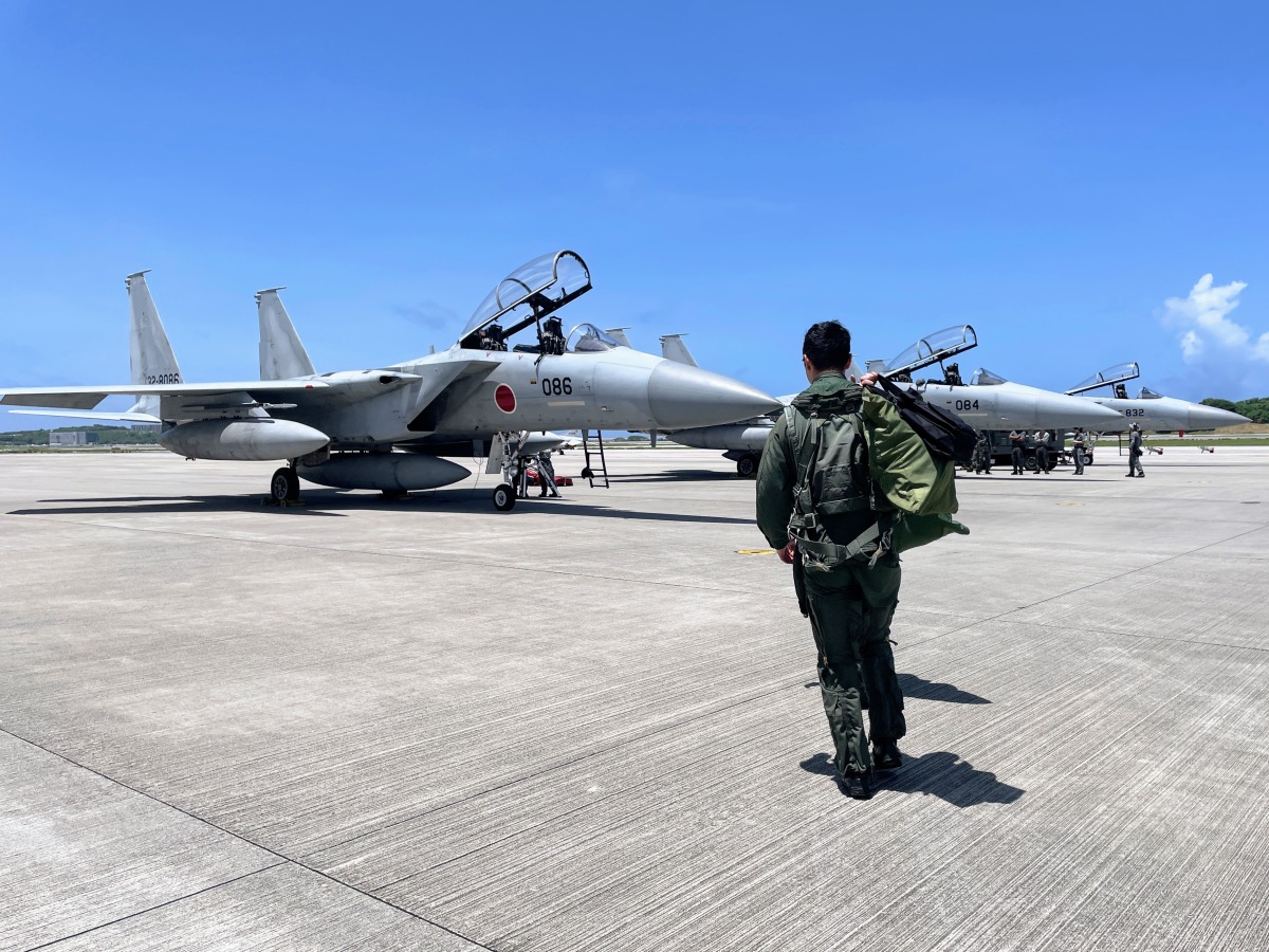 航空自衛隊 那覇基地】F-15機付長に1日密着(2)、プリタクシー