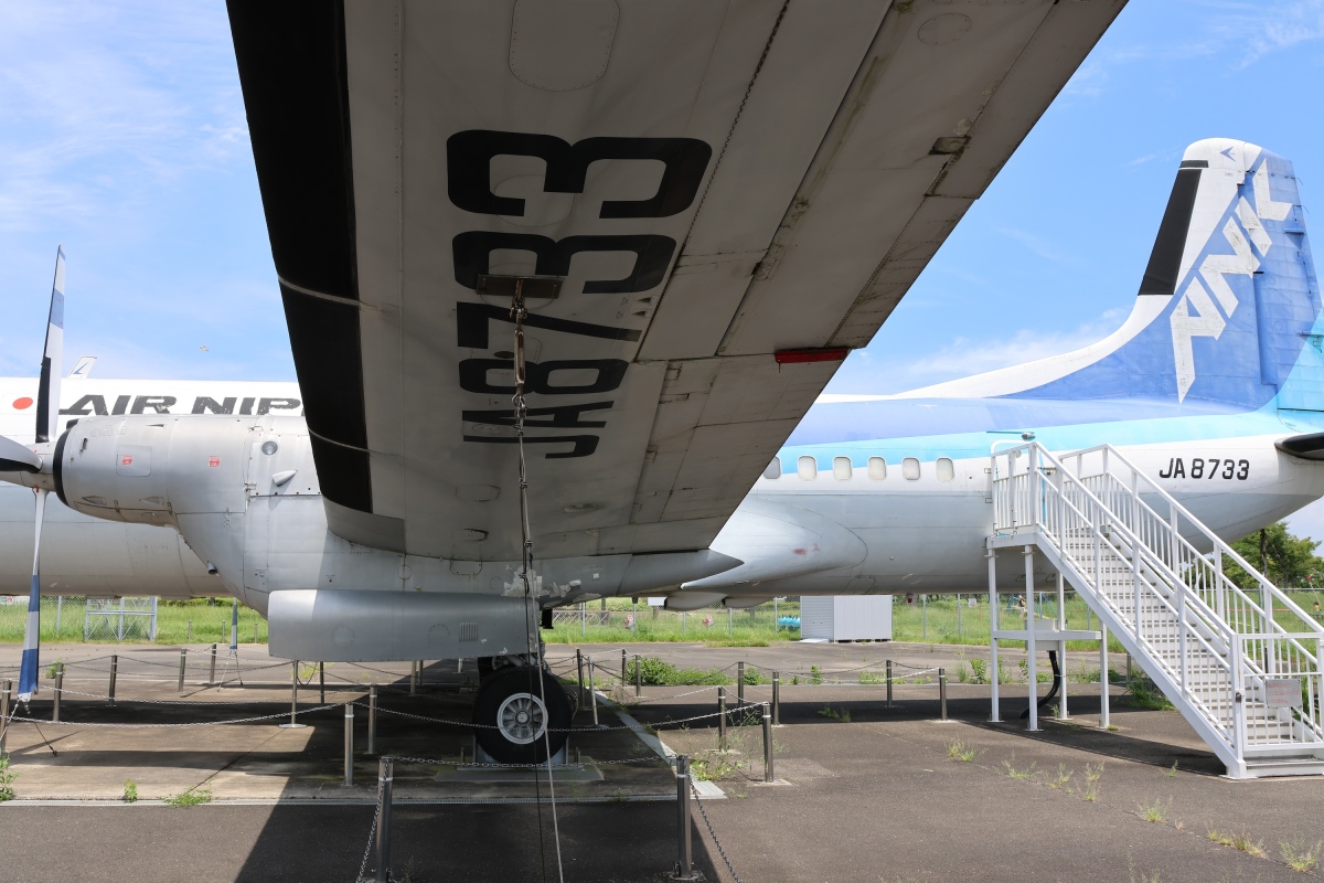 超貴重 YS-11量産初号機「JA8610」、茨城DCで期間限定公開！オンリー