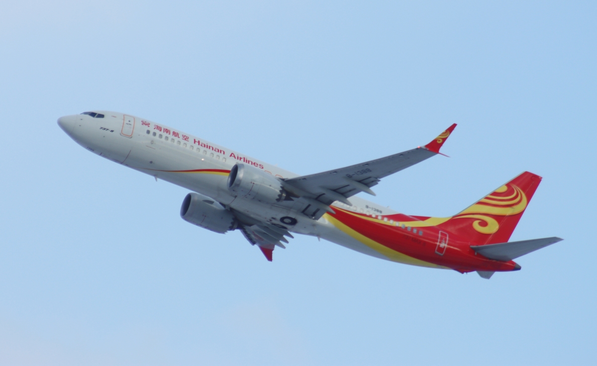 注目された飛来機情報】年末年始チャーターラッシュ！キティ塗装