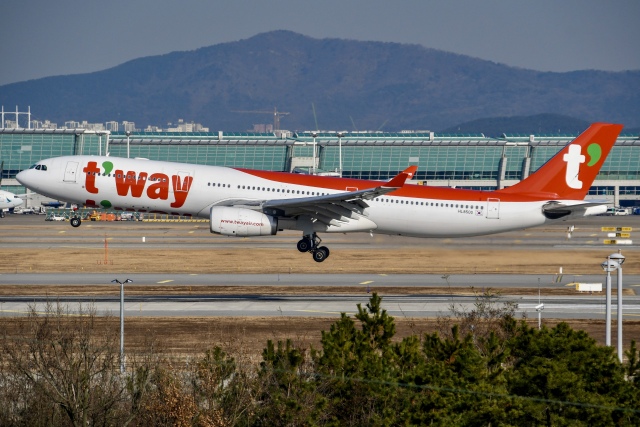 t'way ティーウェイ航空 A330-300 Phoenix 1:400 T'way Air A330-300 HL8501 Phoenix 1:400 – Diecastbird Plane