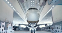 スターラックス航空、初の「A350-1000」が姿を現す！ 黒尾翼と“1000”ロゴで登場の画像