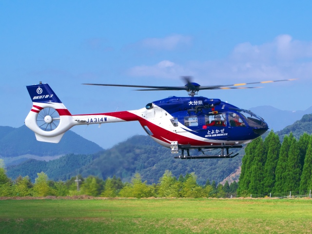 最新型防災ヘリ 