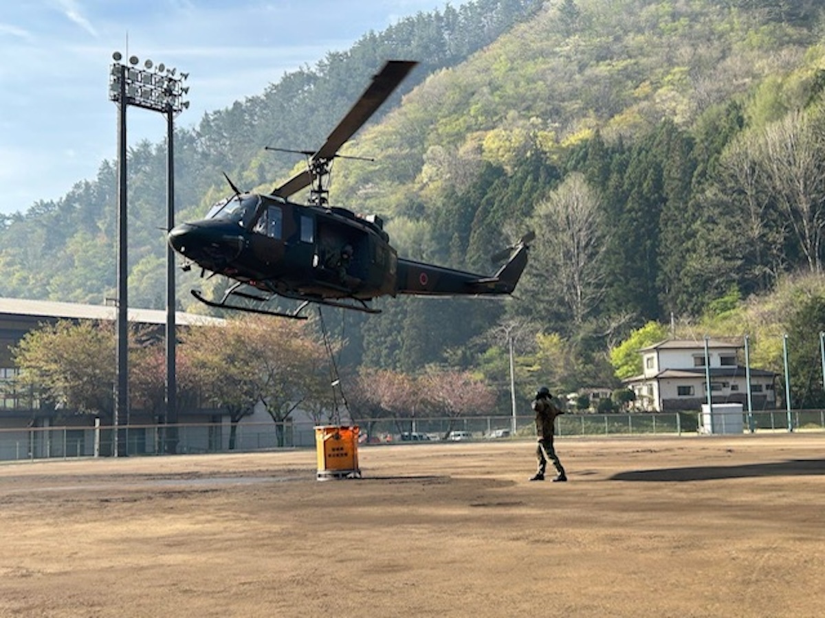 白と黄色がよみがえる！ 百里救難隊UH‑60Jが記念塗装で飛行開始 航空祭