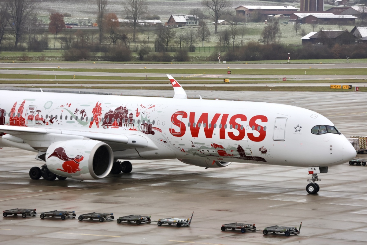 祝・A380 3機体制！ANA フライングホヌ 3号機“ラー”「JA383A」、10/20