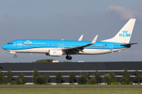 ANA、BBJとして活躍した最後の737-700ER「JA13AN」を抹消登録