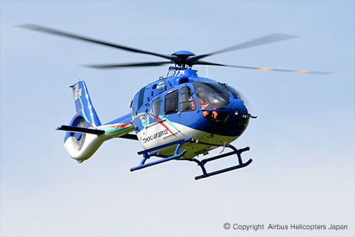 航空機・ヘリコプター JAS エアバス・ヘリコプターズ、東北エアサービスに日本初のH135を納入