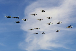 apphgさんが、厚木飛行場で撮影したアメリカ海軍 F-14A Tomcatの航空フォト（飛行機 写真・画像）