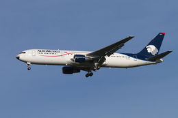アエロメヒコ航空 767-300ER XA-APB 1/400 アエロメヒコ航空 767-300ER XA-APB 1/400 - メルカリ