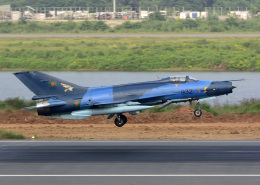 RA-86141さんが、シャージャラル国際空港で撮影したバングラデシュ空軍 F-7BGの航空フォト（飛行機 写真・画像）