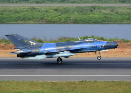 RA-86141さんが、シャージャラル国際空港で撮影したバングラデシュ空軍 F-7BGの航空フォト（飛行機 写真・画像）