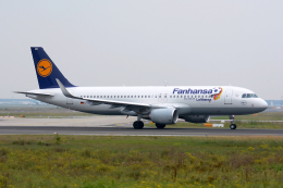 Tomo-Papaさんが、フランクフルト国際空港で撮影したルフトハンザドイツ航空 A320-214の航空フォト（飛行機 写真・画像）