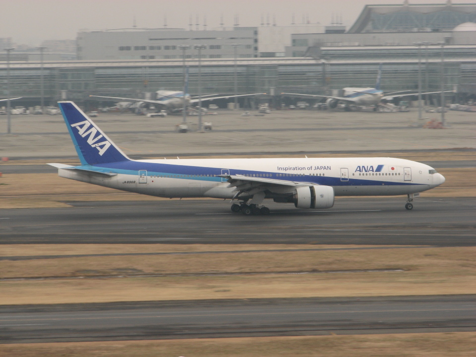 全日空 Boeing 777 0 Ja68 羽田空港 航空フォト By ふみちんさん 撮影15年02月08日 全日空 Boeing 777 0 Ja68 羽田空港 航空フォト By ふみちんさん 撮影15年02月08日