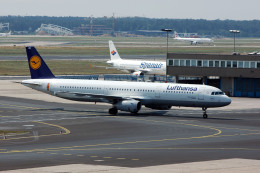 Gambardierさんが、フランクフルト国際空港で撮影したルフトハンザドイツ航空 A321-131の航空フォト（飛行機 写真・画像）