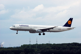 Gambardierさんが、デュッセルドルフ国際空港で撮影したルフトハンザドイツ航空 A321-231の航空フォト（飛行機 写真・画像）