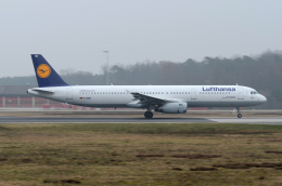 バーバ父さんが、フランクフルト国際空港で撮影したルフトハンザドイツ航空 A321-231の航空フォト（飛行機 写真・画像）