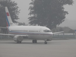 航空フォト：B-4018 中国人民解放軍 空軍 737-300