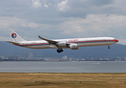 航空フォト：B-6050 中国東方航空 A340-600