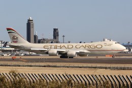 エティハド航空貨物機　B747-8F 数々のアワードを受賞】 エティハド航空貨物機 B747-8F 航空機