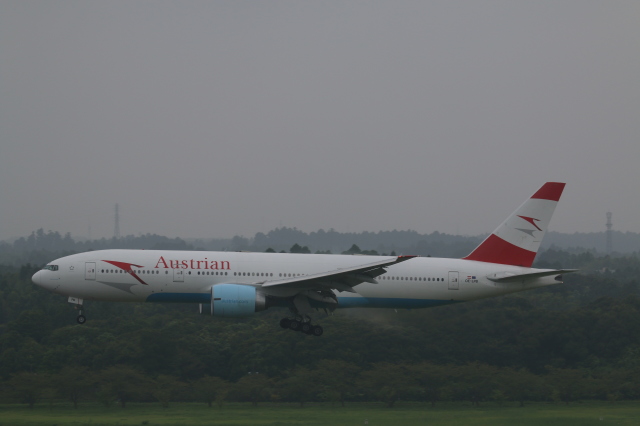 オーストリア航空Boeing777-200 オーストリア航空 Boeing 777-200 OE-LPF 成田国際空港 航空