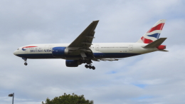 誘喜さんが、ロンドン・ヒースロー空港で撮影したブリティッシュ・エアウェイズ 777-236/ERの航空フォト（飛行機 写真・画像）