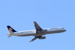 non-nonさんが、フランクフルト国際空港で撮影したルフトハンザドイツ航空 A321-231の航空フォト（飛行機 写真・画像）