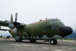 Speed Birdさんが、花蓮空港で撮影した中華民国空軍 C-130 Herculesの航空フォト（飛行機 写真・画像）