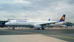 Juliaさんが、フランクフルト国際空港で撮影したルフトハンザドイツ航空 A321-231の航空フォト（飛行機 写真・画像）