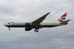 PASSENGERさんが、ロンドン・ヒースロー空港で撮影したブリティッシュ・エアウェイズ 777-236/ERの航空フォト（飛行機 写真・画像）