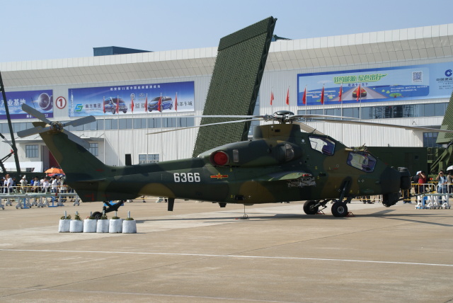 Speed Birdさんが、珠海金湾空港で撮影した中国人民解放軍 陸軍 Z-10Kの航空フォト（飛行機 写真・画像）