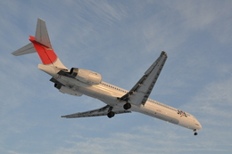 Cスマイルさんが、花巻空港で撮影した日本航空 MD-90-30の航空フォト（飛行機 写真・画像）