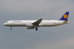 PASSENGERさんが、フランクフルト国際空港で撮影したルフトハンザドイツ航空 A321-231の航空フォト（飛行機 写真・画像）
