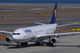 yabyanさんが、中部国際空港で撮影したルフトハンザドイツ航空 A340-311の航空フォト（飛行機 写真・画像）