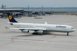 はみんぐばーどさんが、中部国際空港で撮影したルフトハンザドイツ航空 A340-313Xの航空フォト（飛行機 写真・画像）