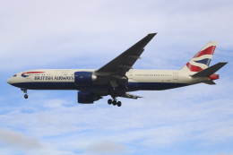 ▲®さんが、ロンドン・ヒースロー空港で撮影したブリティッシュ・エアウェイズ 777-236/ERの航空フォト（飛行機 写真・画像）