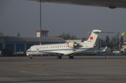 航空フォト：B-4662 中国人民解放軍 空軍 CRJ-700