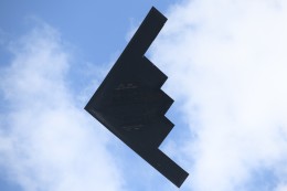 nobu2000さんが、フェアフォード空軍基地で撮影したアメリカ空軍 B-2A-30 Spiritの航空フォト（飛行機 写真・画像）